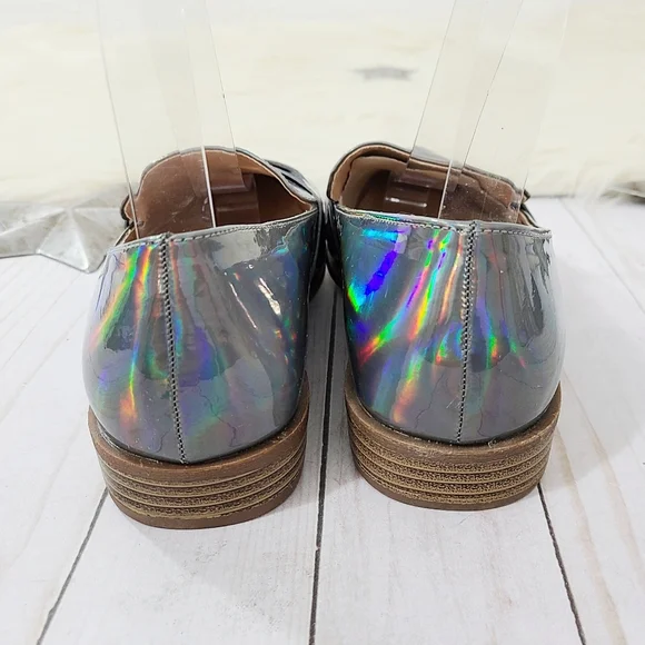 SOLD JustFab Raia holographic loafers rainbow silver 7 - Picture 4 of 8